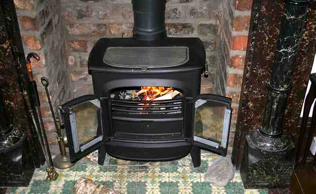 Comment Chauffer Une Maison Avec Un Poele A Bois Ma Maison En Bois