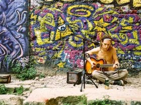 Comment fabriquer une maison en bois miniature ?