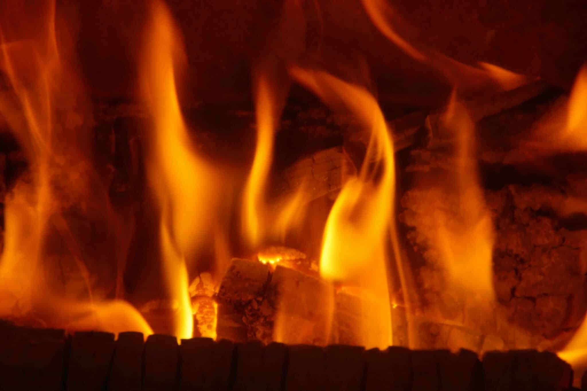 Poele a bois qui chauffe toute la maison ? - Ma maison en bois - avril 2025