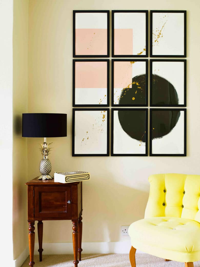 Comment  Accrocher des tableaux sans clou