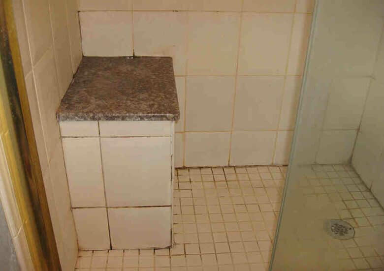 Nettoyer un carrelage après pose : idées d’entretien