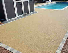 Qu’est-ce qu’une terrasse en résine ? : prix et caractéristiques