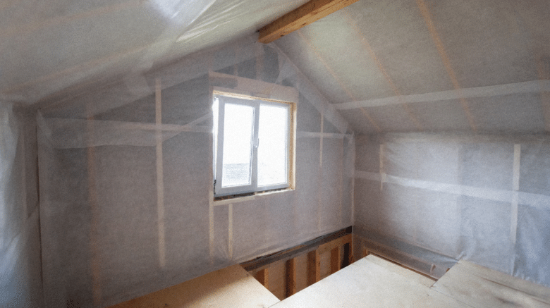 L'importance du pare-vapeur dans la construction d'une maison en bois