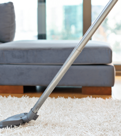 Les meilleures méthodes pour préserver vos tapis dans une maison en bois